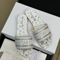 DIOR DWAY SLIDE Embroidered Cotton