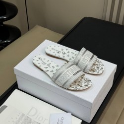 DIOR DWAY SLIDE Embroidered Cotton