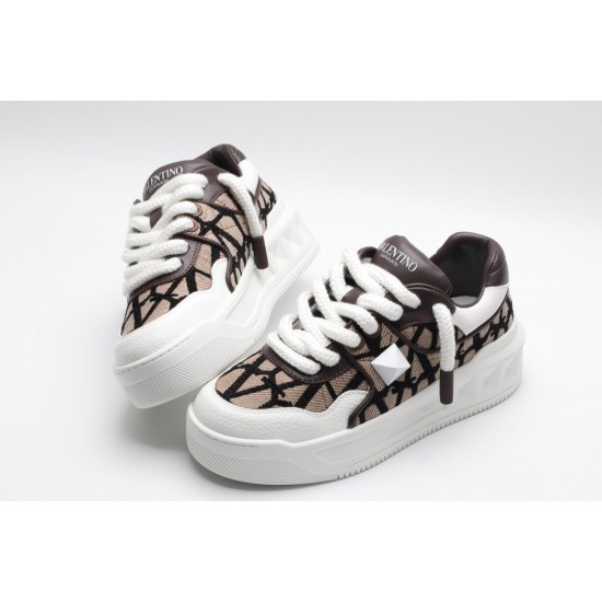 VALENTINO GARAVANI Rockstud Untitled Leather Platform Sneakers  