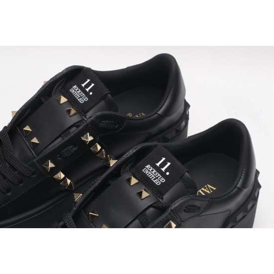 VALENTINO GARAVANI Rockstud Untitled Leather Sneakers