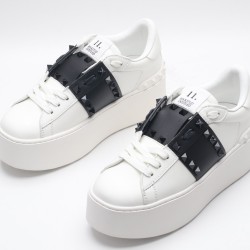 VALENTINO GARAVANI Rockstud Untitled Leather Sneakers