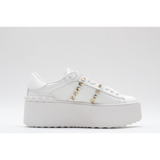 VALENTINO GARAVANI Rockstud Untitled Leather Sneakers