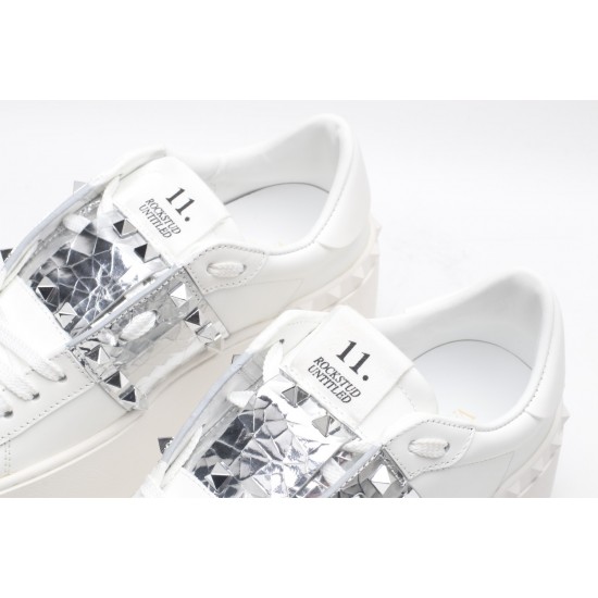 VALENTINO GARAVANI Rockstud Untitled Leather Sneakers