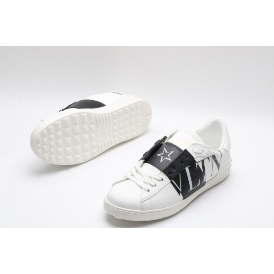 VALENTINO GARAVANI Open Leather Sneakers 