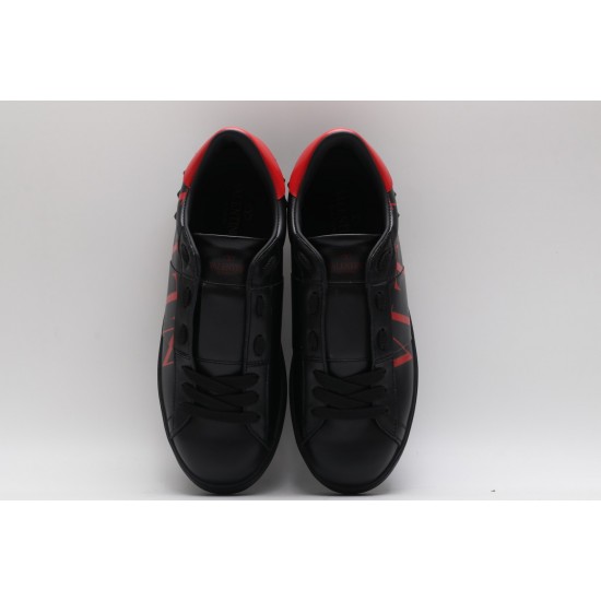 VALENTINO GARAVANI Open Leather Sneakers 