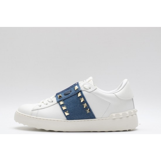 VALENTINO GARAVANI Rockstud Untitled Leather Sneakers