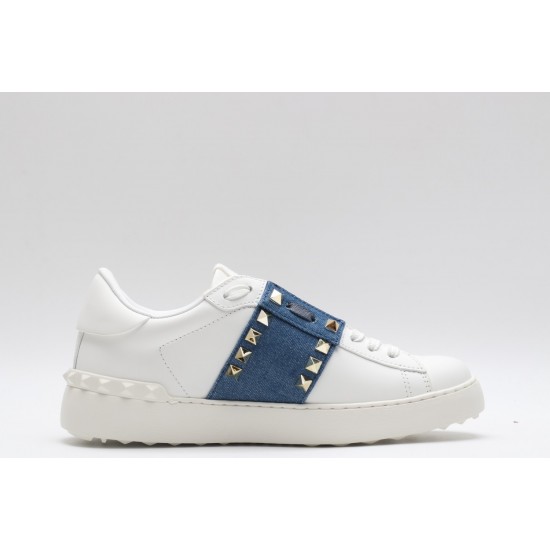 VALENTINO GARAVANI Rockstud Untitled Leather Sneakers