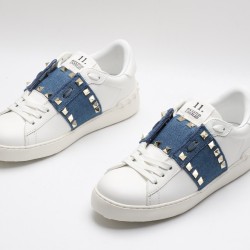 VALENTINO GARAVANI Rockstud Untitled Leather Sneakers