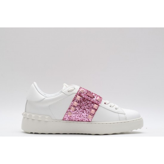 VALENTINO GARAVANI Rockstud Untitled Leather Sneakers