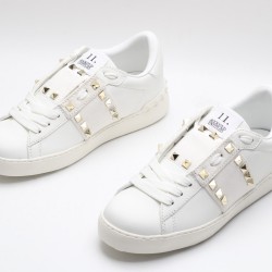 VALENTINO GARAVANI Rockstud Untitled Leather Sneakers