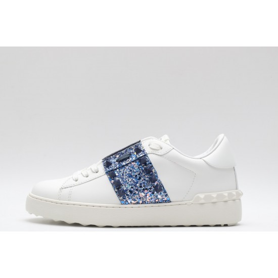 VALENTINO GARAVANI Rockstud Untitled Leather Sneakers