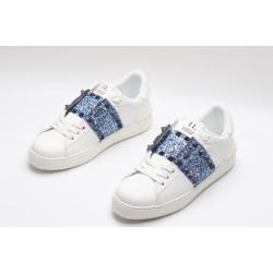 VALENTINO GARAVANI Rockstud Untitled Leather Sneakers