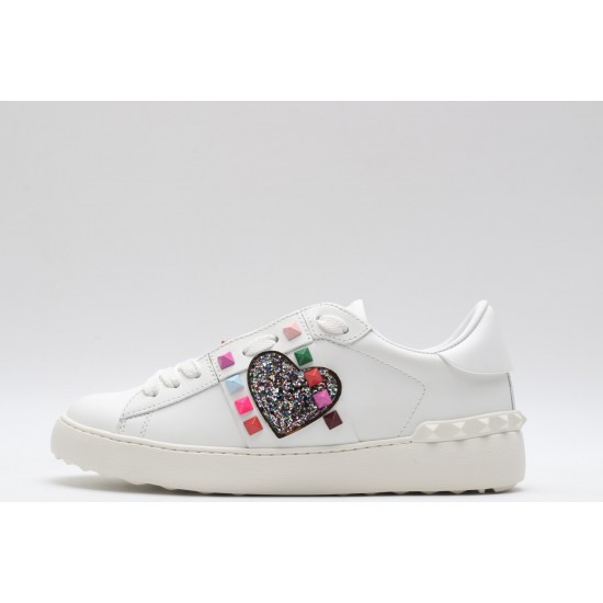 VALENTINO GARAVANI Rockstud Untitled Leather Sneakers