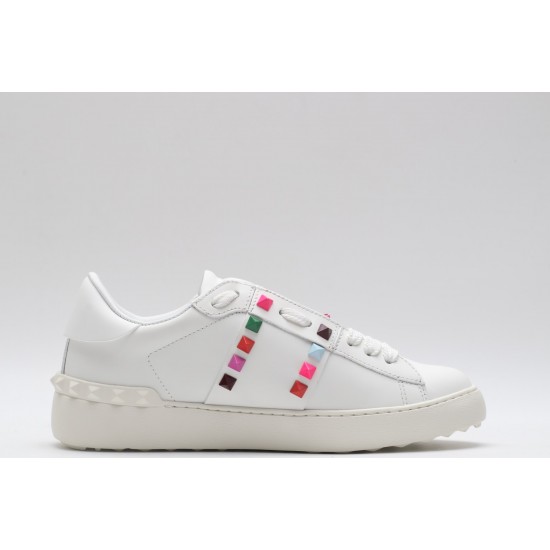 VALENTINO GARAVANI Rockstud Untitled Leather Sneakers