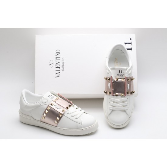 VALENTINO GARAVANI Rockstud Untitled Leather Sneakers