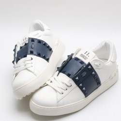 VALENTINO GARAVANI Rockstud Untitled Leather Sneakers