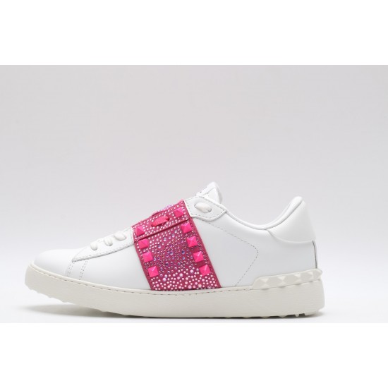 VALENTINO GARAVANI Rockstud Untitled Leather Sneakers