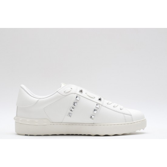 VALENTINO GARAVANI Rockstud Untitled Leather Sneakers