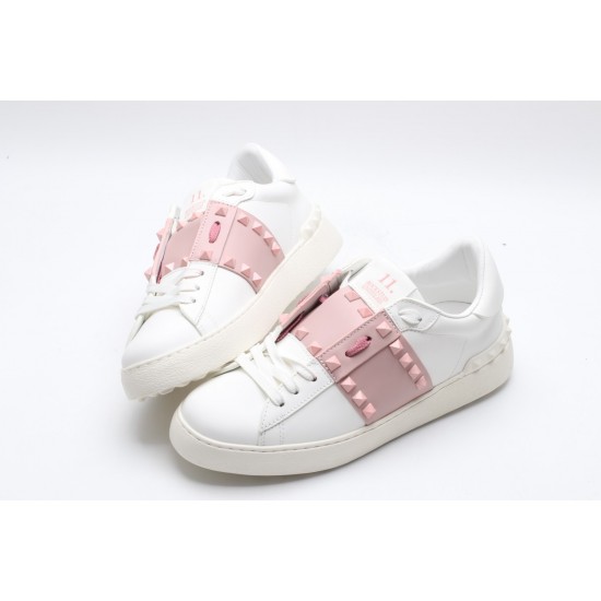 VALENTINO GARAVANI Rockstud Untitled Leather Sneakers